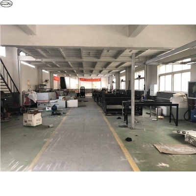 Maximale voertuiggrootte 5500*2200*2000mm Touchless Autoverwasser met grondspoelingssysteem