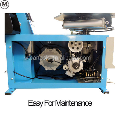 Krachtige 1,1 kW motor Automotive bandenwisselaar 220V Neig achteruit met hulp armen