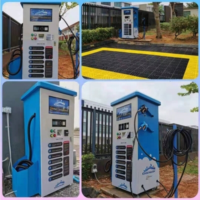 2500W automatische zelfbedieningswagenwasmachine met 40L schuimtank en kaartmuntenbetaling