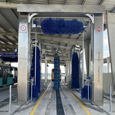 Gegalvaniseerde metalen bus- en vrachtwagenwasmachine automatische hoogte 4200 mm