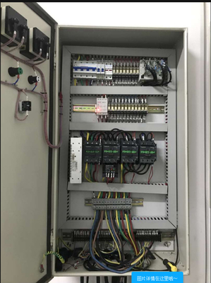 3400 mm Installatiehoogte Volledig automatische aanraakloze wasmachine met wasmiddel