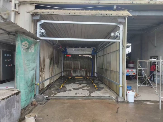 FS360 Volautomatische 38Kw 360 Autowasstraat Hoge Water Spoeldruk Autowas Waterrecyclingsysteem