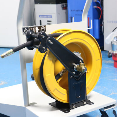 Pneumatische tank voor het vullen van motorolie met een verhouding van 5:1 en een vulsnelheid van 6-8L/min voor 4S-winkels